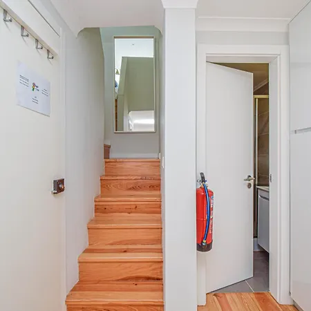 Cardal De Sao Jose Center Apartment Lisbon